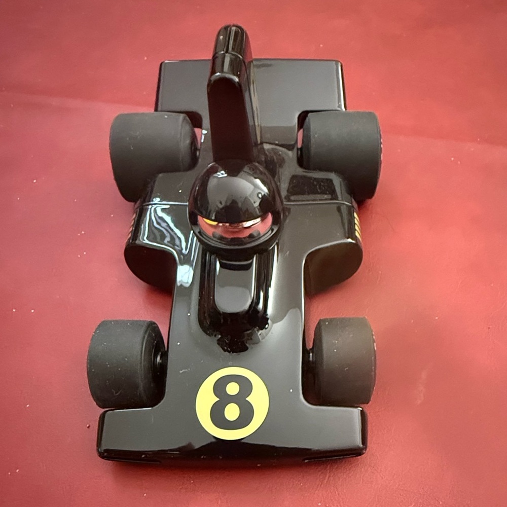 Playforever Verve Velocita Emilo toy car